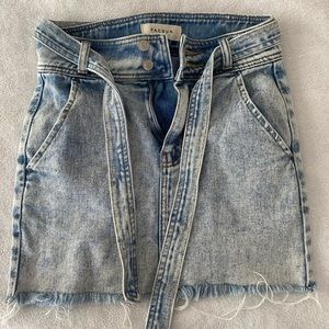 Pacsun Jean skirt